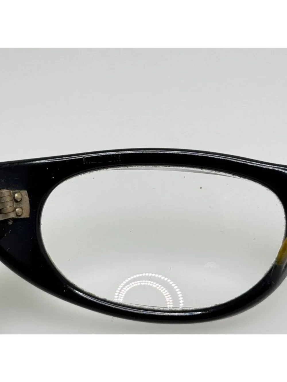 Unbranded this item